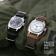 Load image into Gallery viewer, Coussin MIL Mens