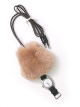Load image into Gallery viewer, Fur Pendant