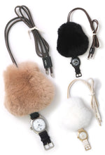 Load image into Gallery viewer, Fur Pendant